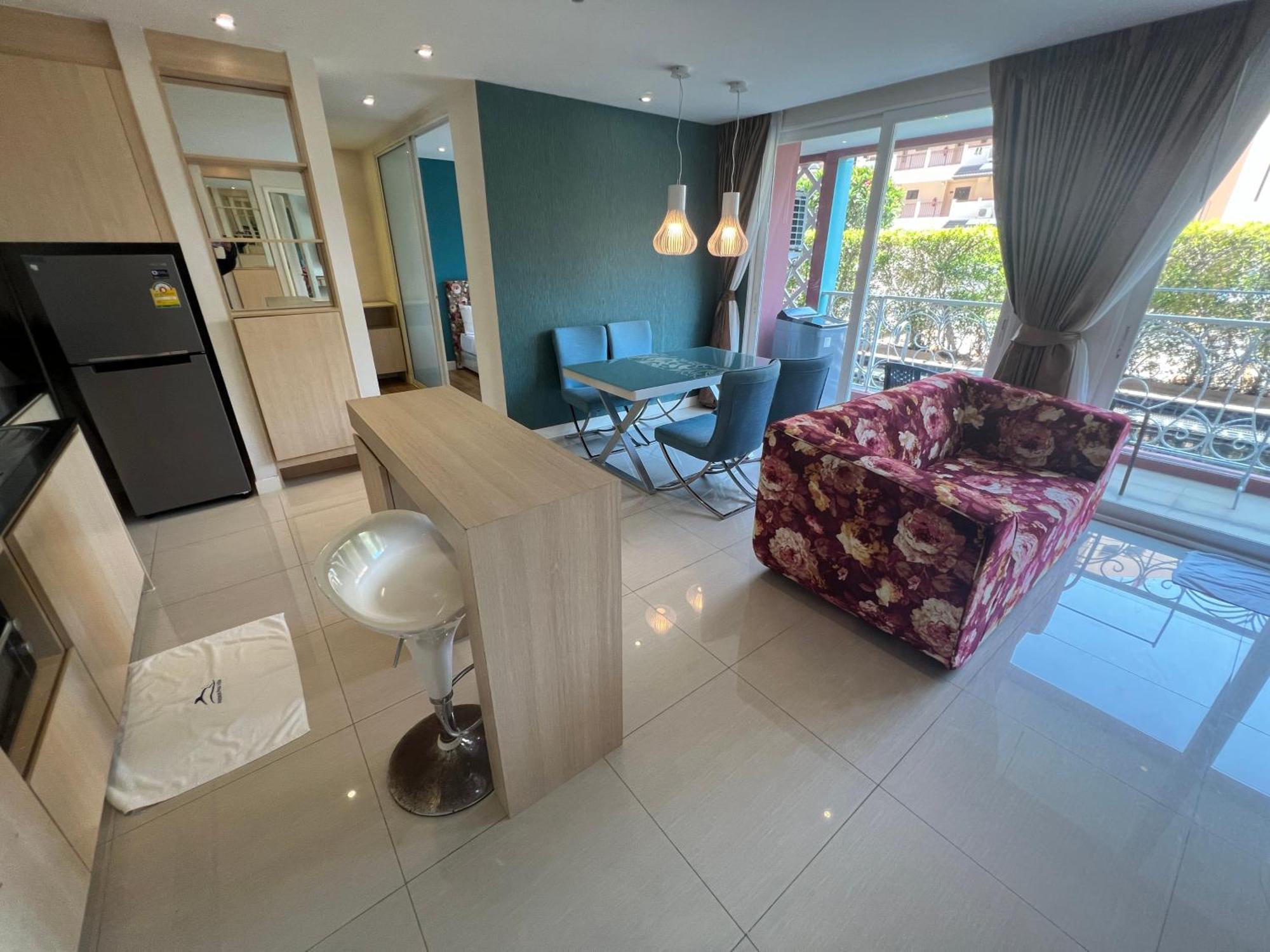 Grande Caribbean Condo By Somphong Pattaya Exterior photo